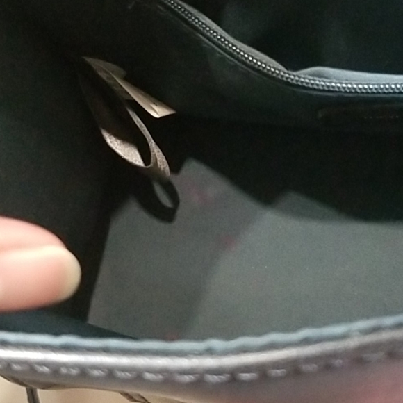 Matt & Nat Vegan leather crossbody purse - Picture 9 of 13